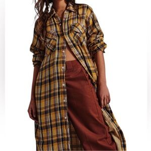 223. Free People X CP SHADES cotton Long Button Down Flannel